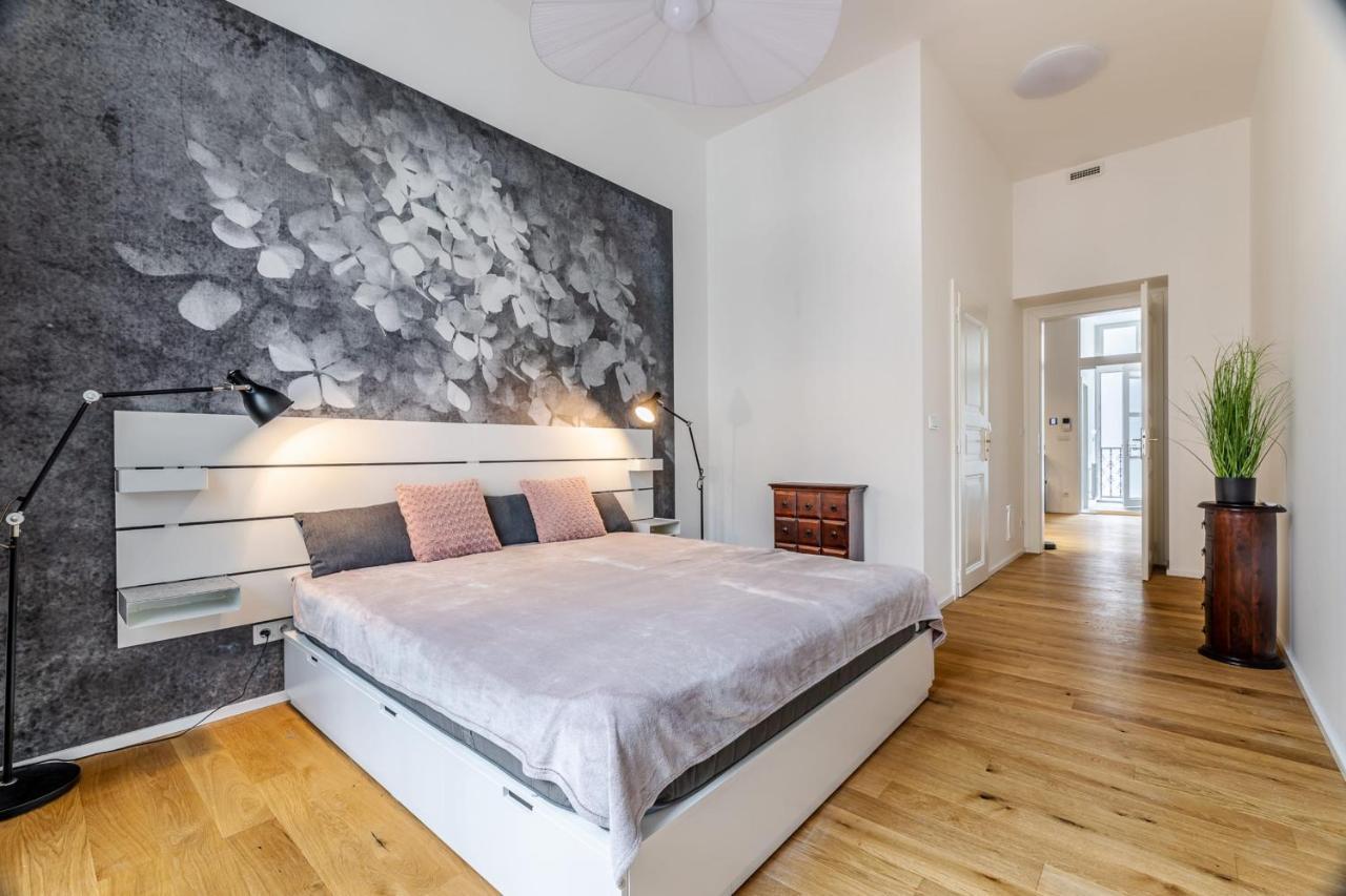 Luxury Located In Nove Mesto In The Centre Of Daire *